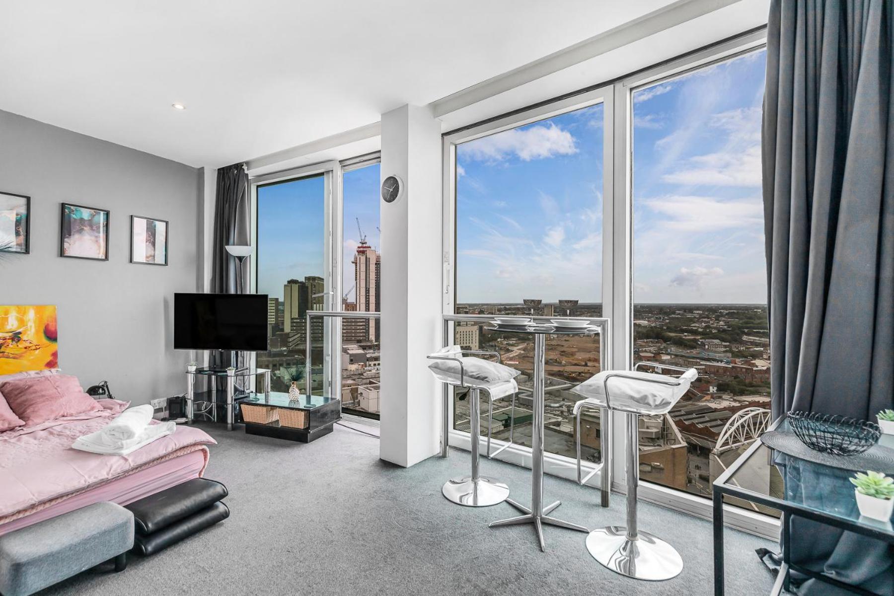 Apartment 2-bed At The Heart Of Center Birmingham