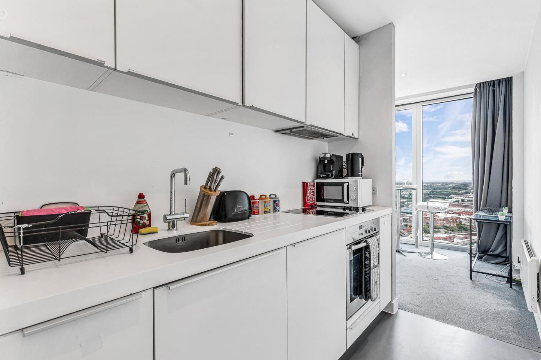Apartment 2-bed At The Heart Of Center Birmingham