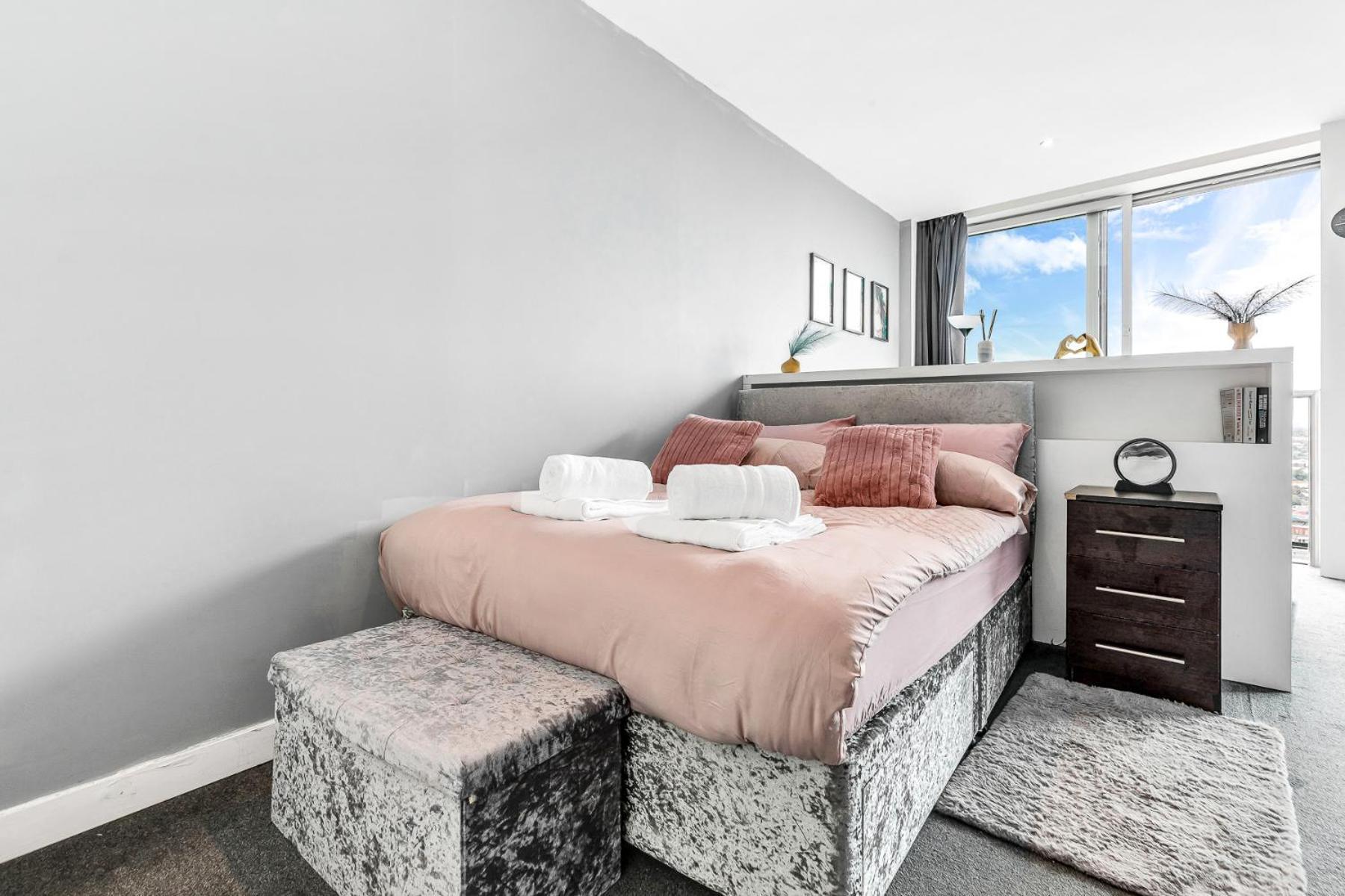 Apartment 2-bed At The Heart Of Center